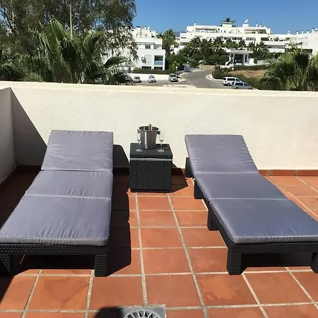 Precioso Atico En Lorcrimar V Marbella, Nueva Andalucia Cerca Puerto Banus Apartment