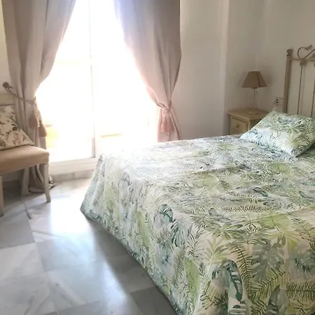 Precioso Atico En Lorcrimar V Marbella, Nueva Andalucia Cerca Puerto Banus Marbella